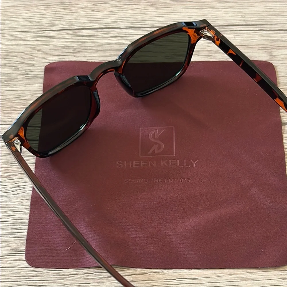 Sheen Kelly Men’s Retro Square Sunglasses Tortoiseshell NWT